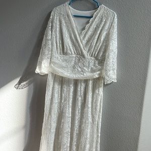 Look Book size 14 Wedding dress New pearl white